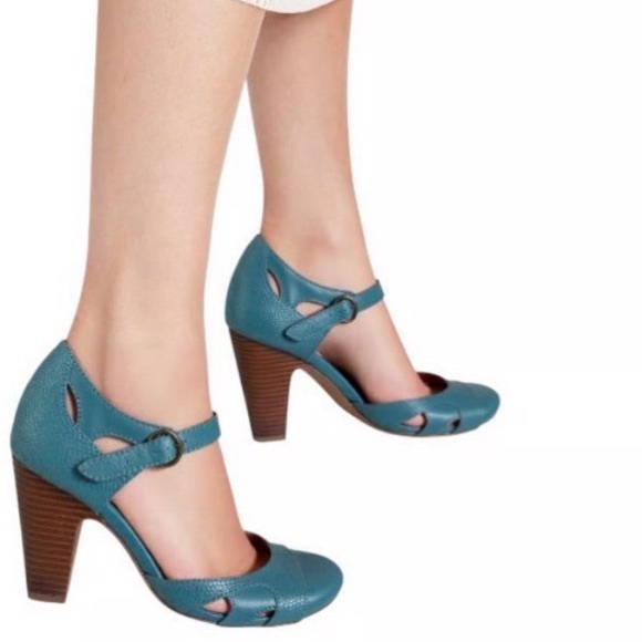 MIZ MOOZ JOANNE TEAL MARY JANE LEATHER RETRO EMBOSSED SANDALS HEELS WOMEN’S SZ 8
